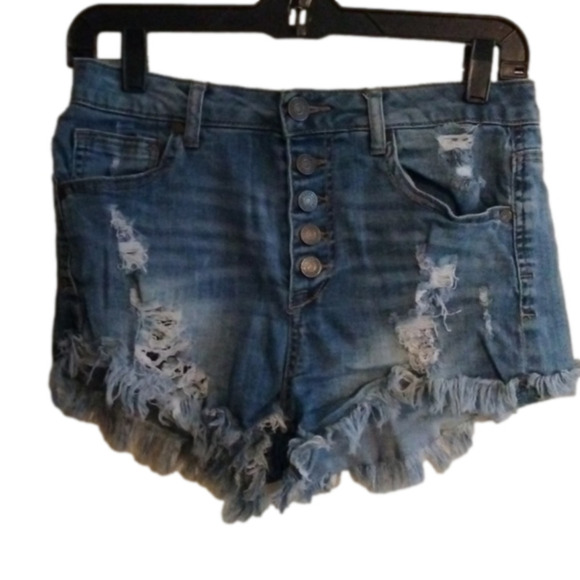 Refuge button fly denim shorts. Size 6.Super distressed. - Picture 2 of 10